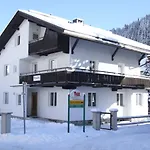 Haus Irmgard By Châtel Reizen