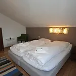 Bed & Breakfast Haus Irmgard By Châtel Reizen Tux
