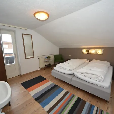 Haus Irmgard By Châtel Reizen Bed & Breakfast