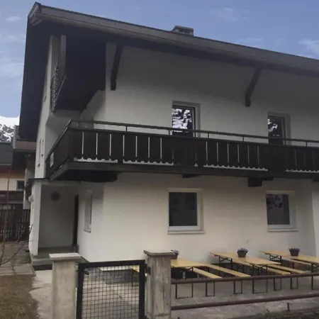 Bed & Breakfast Haus Irmgard By Chatel Reizen
