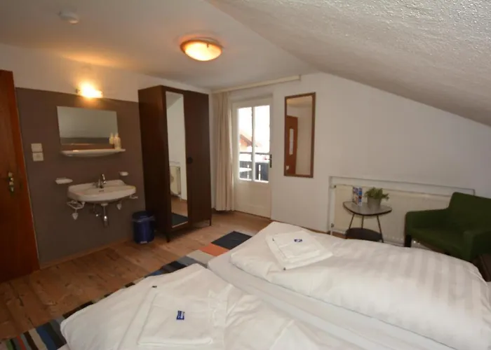 Haus Irmgard By Châtel Reizen Alojamento de Acomodação e Pequeno-almoço Tux