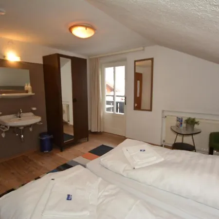 Haus Irmgard By Chatel Reizen Bed and breakfast Tux